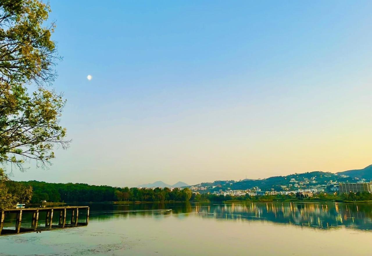 Lake Escape - Home 1 Tirana Bagian luar foto